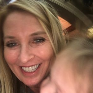 Meet your Posher, Stacey